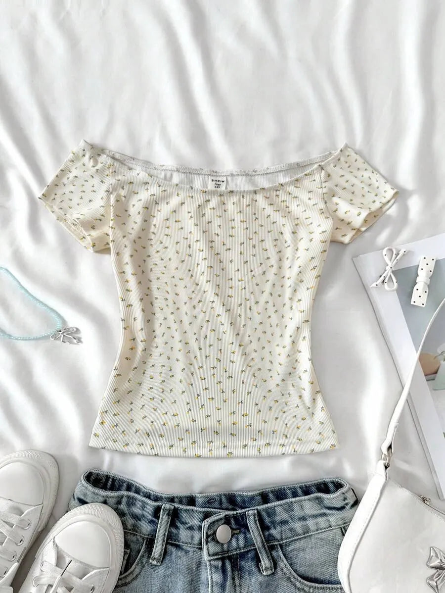 Teen Girls' White Floral Off Shoulder T-Shirt – Casual Summer Top for Home, School & Everyday Wear