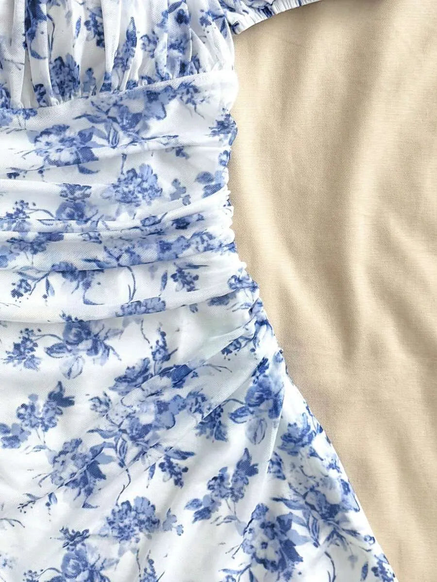 Teen Girls' Blue & White Floral Halter Dress – Bohemian Valentine’s Day Beach Dress for Holiday, Vintage & Summer Outfits