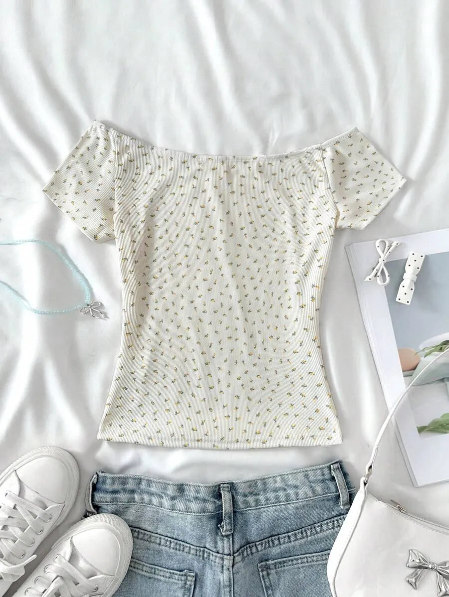 Teen Girls' White Floral Off Shoulder T-Shirt – Casual Summer Top for Home, School & Everyday Wear