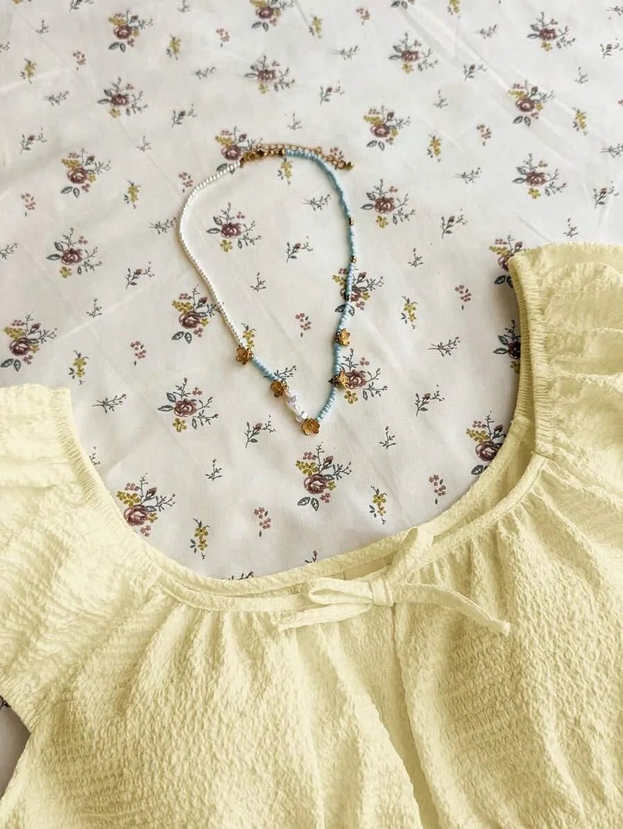 Teen Girls' Yellow Textured A-Line Short Top – Square Neck Bubble Fabric Shirt, Cute College Style